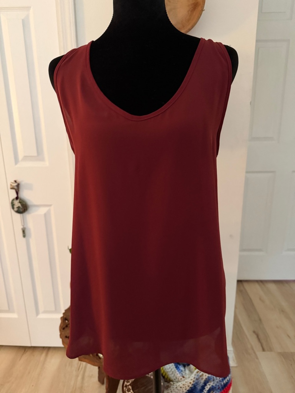 LOFT Sleeveless Tank Top in Burgundy Red